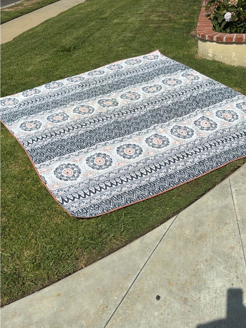 Pottery Barn Boho Medallion Blanket - Navy & White with Coral Trim
